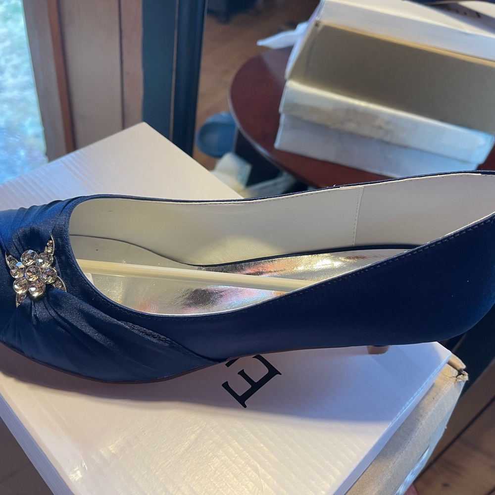Park Elegance dress heel. Satin - Picture 2 of 6